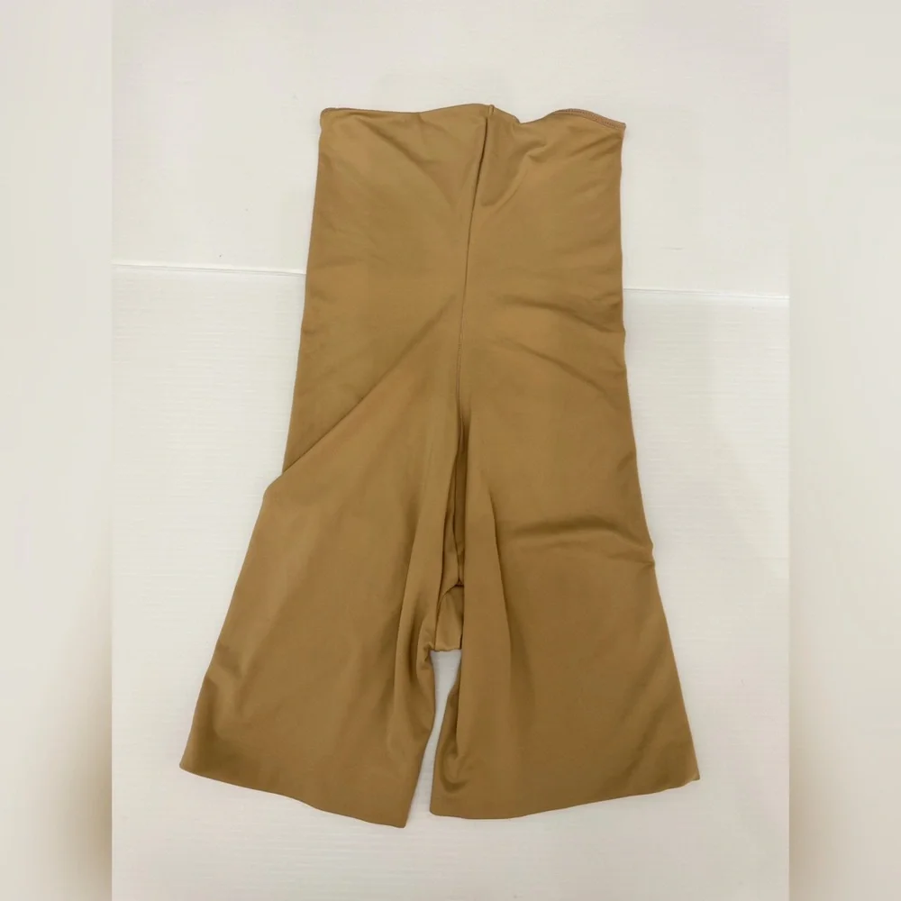 Spanx Assets High Waisted Mid Thigh Shape Wear Color-Nude Size-M